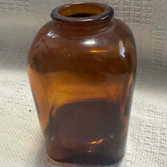 Small Amber Glass Vase - Picture 3 of 6